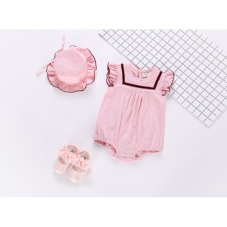Bộ bé gái - body trắng kèm mũ