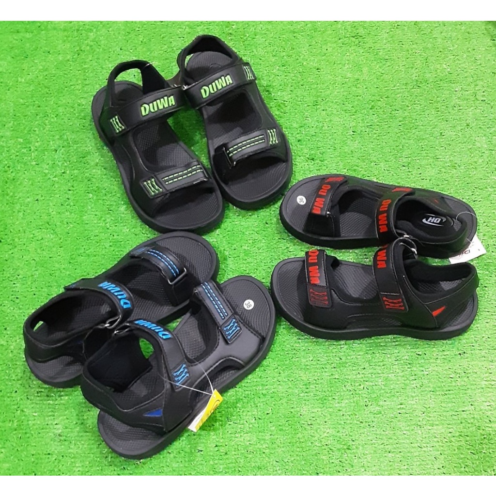 dép sandal bé trai, quai hậu học sinh chất quai da lót vải mềm, mang êm chân, đế nhẹ, bền. size từ 31-43.
