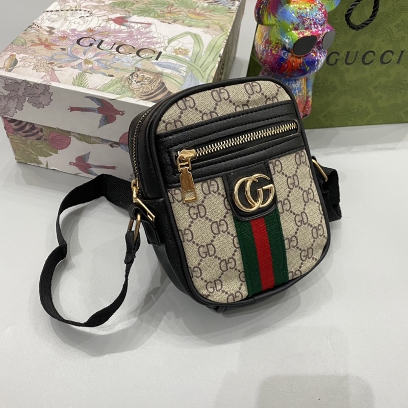 túi đeo chéo gc dành cho nam và nữ hàng đẹp -túi đeo chéo