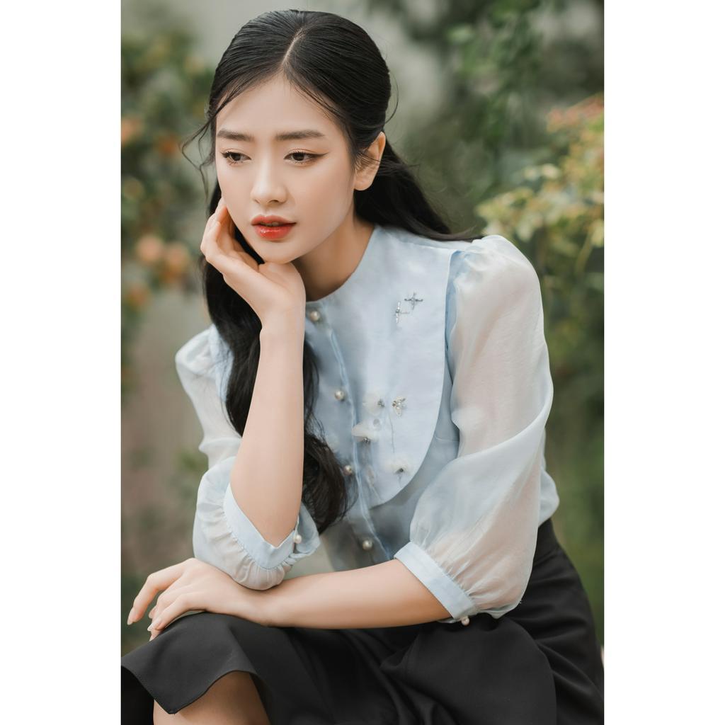 Áo sơ mi xanh thêu đính cao cấp by Maysi