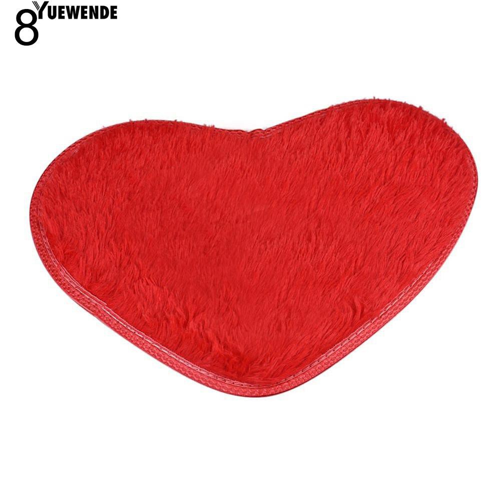 Thảm chùi chân chống trượt hình trái tim dài 40 X 30cm