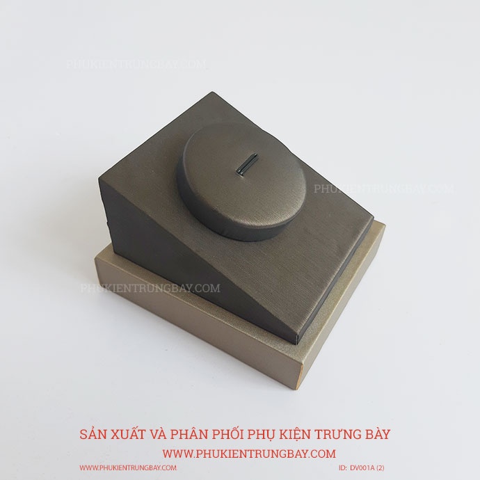 ĐẾ TRƯNG BÀY VÒNG TAY NÂU TRANG SỨC DV001A
