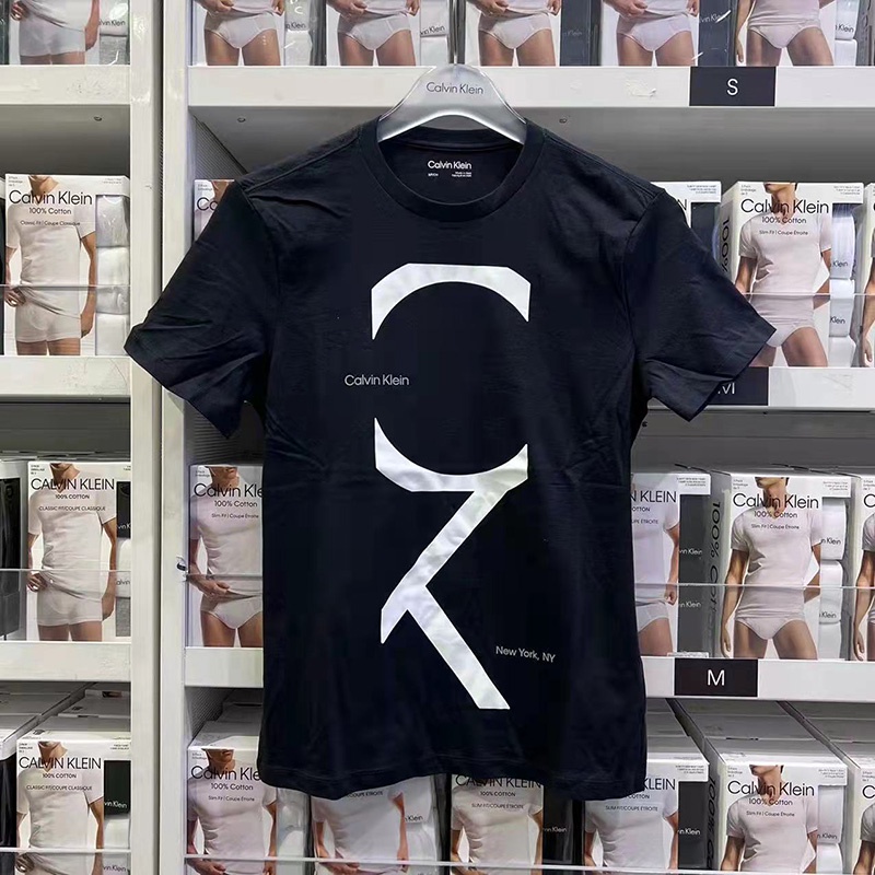 Áo Thun cotton Ngắn Tay Cổ Tròn In Chữ Calvin Klein Thoáng Khí Trẻ Trung Cho Nam