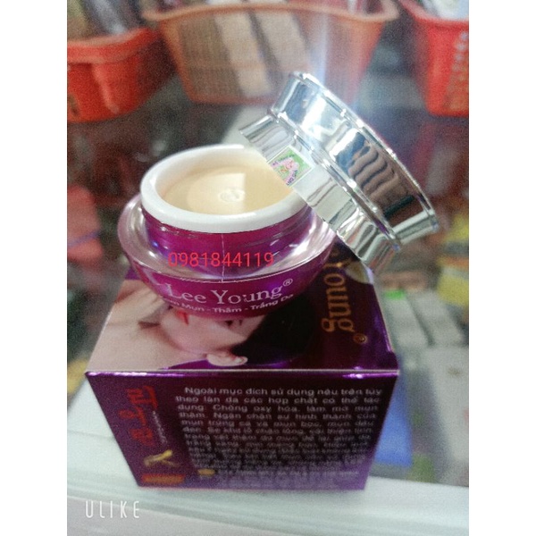 Kem lee young mụn thâm trắng da 15gr