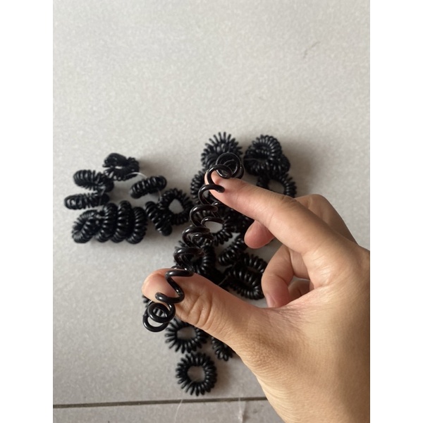 Dây buộc tóc lò xo , dây chun buộc tóc nhựa xoắn đen ,hàng đẹp