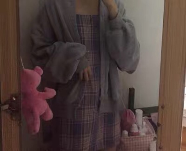 Váy hai dây caro mẫu 1