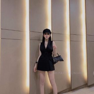 Bốt nhăn gót trụ cực chất