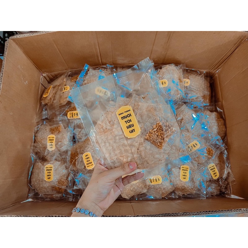 Bánh tráng muối tỏi phi thơm ngon cực siêu phẩm đặc sản Tây Ninh !