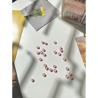 Hạt trái tim nhựa hường trong 4mm
