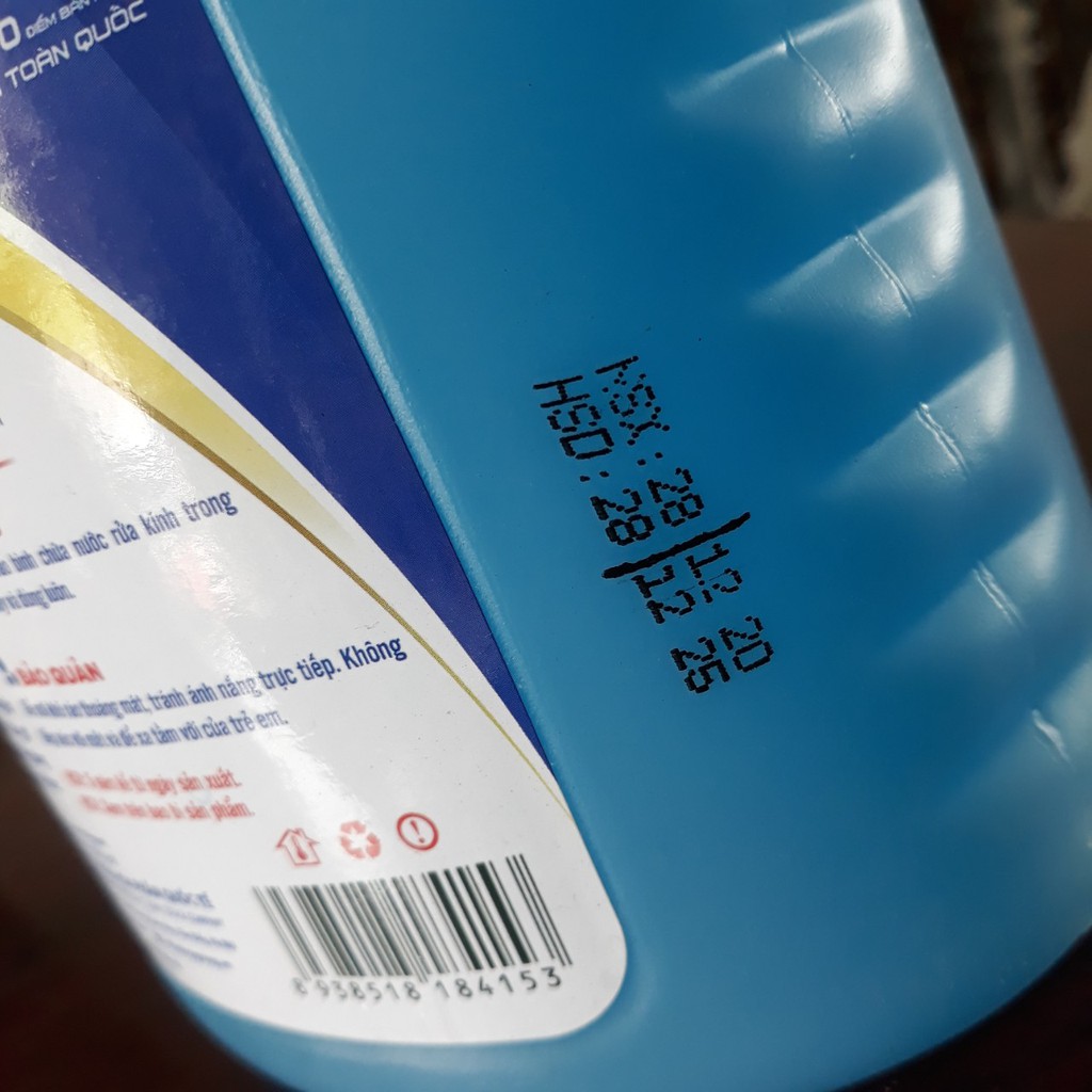 Nước rửa kính đa năng siêu sạch đậm đặc INOCY 3000ml, rửa cả kính ô tô