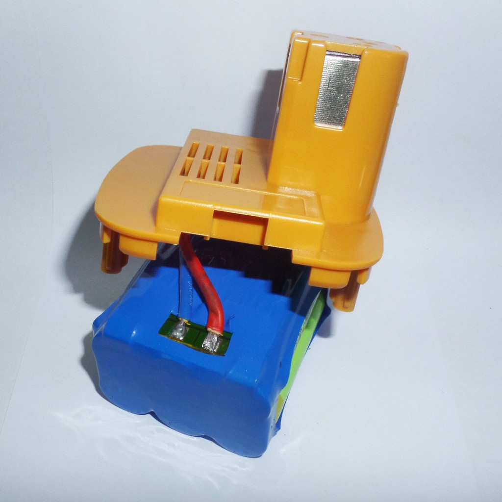 Pin National 12V 4Ah  Li-ion