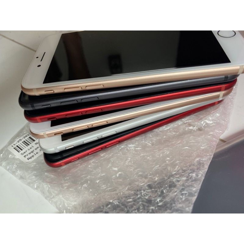 Điện thoại IP7.phiên bản quốc tế,giá rẻ,đẹp keng ,zin.tặng kèm phụ kiện.Có bảo hành.