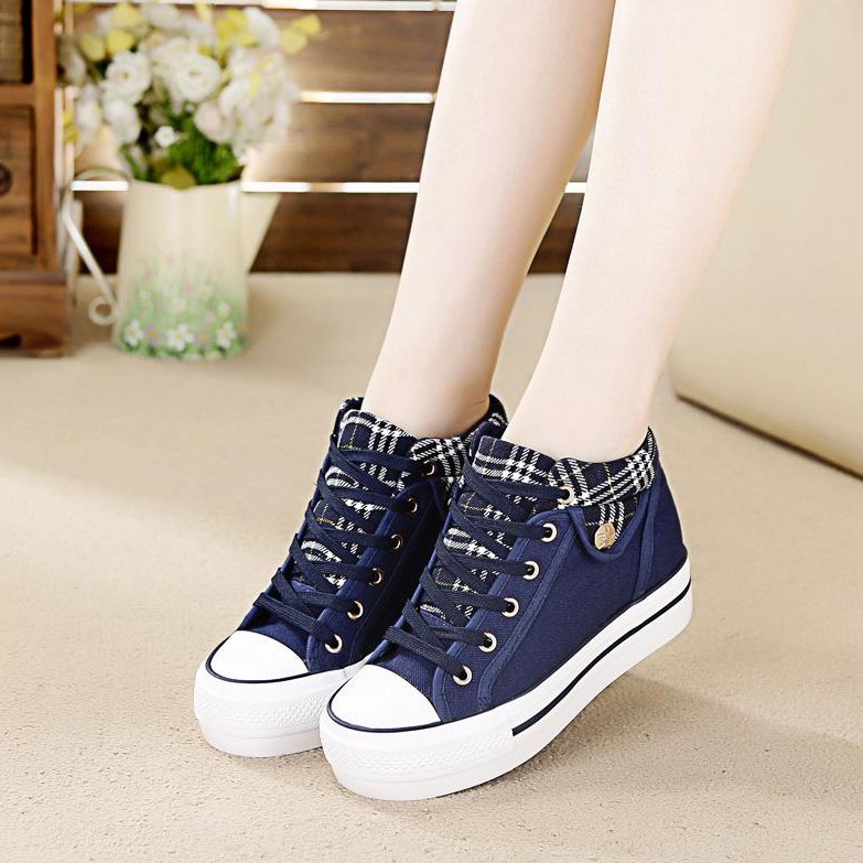 Giày sneakers vải canvas họa tiết kẻ đế cao 7cm PS372-1130