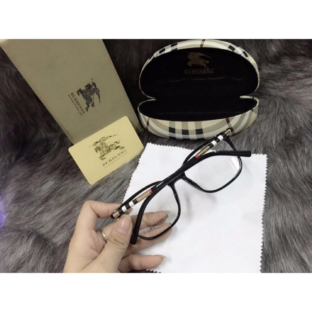 Gọng kính cận kiểu mới