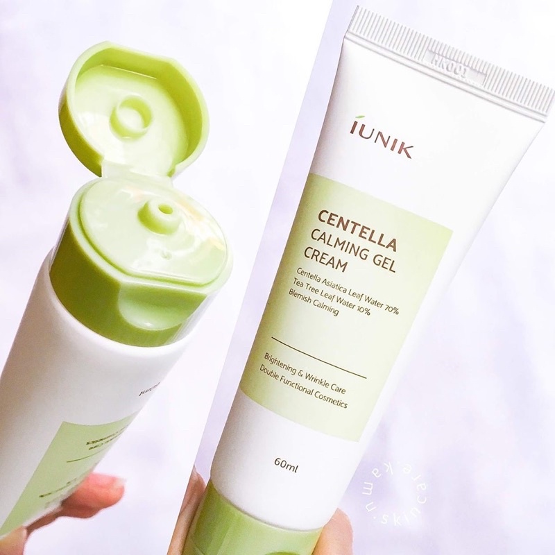 Kem dưỡng dạng gel rau má dành cho da mụn và nhạy cảm IUNIK Centella calming gel cream