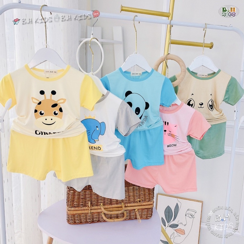 NT065 Bộ cộc tay, ngắn tay thun lạnh Minky Mom phối tay giáp lăng in hình con vật cho bé