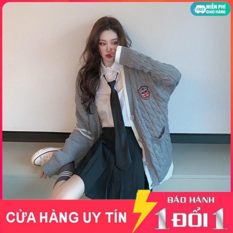 Áo len cardigan nữ khoác ngoài thêu logo huy hiệu munmun | BigBuy360 - bigbuy360.vn