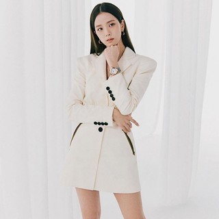 Váy liền trắng Jisoo Blackpink