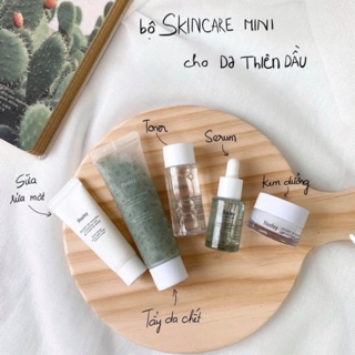 Bộ Chăm Sóc Da HUXLEY mini 5 món (sữa rửa mặt + tẩy da chết + toner + kem dưỡng + serum)