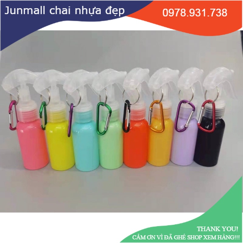 Chai xịt khuẩn mini 100ml kèm móc khoá carabiner tiện lợi, chai xịt móc khoá treo xe