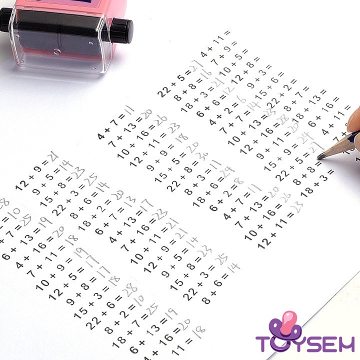 Con lăn 100 phép tính cộng trừ số học tặng kèm thêm hộp mực giúp bé rèn luyện các phép toán
