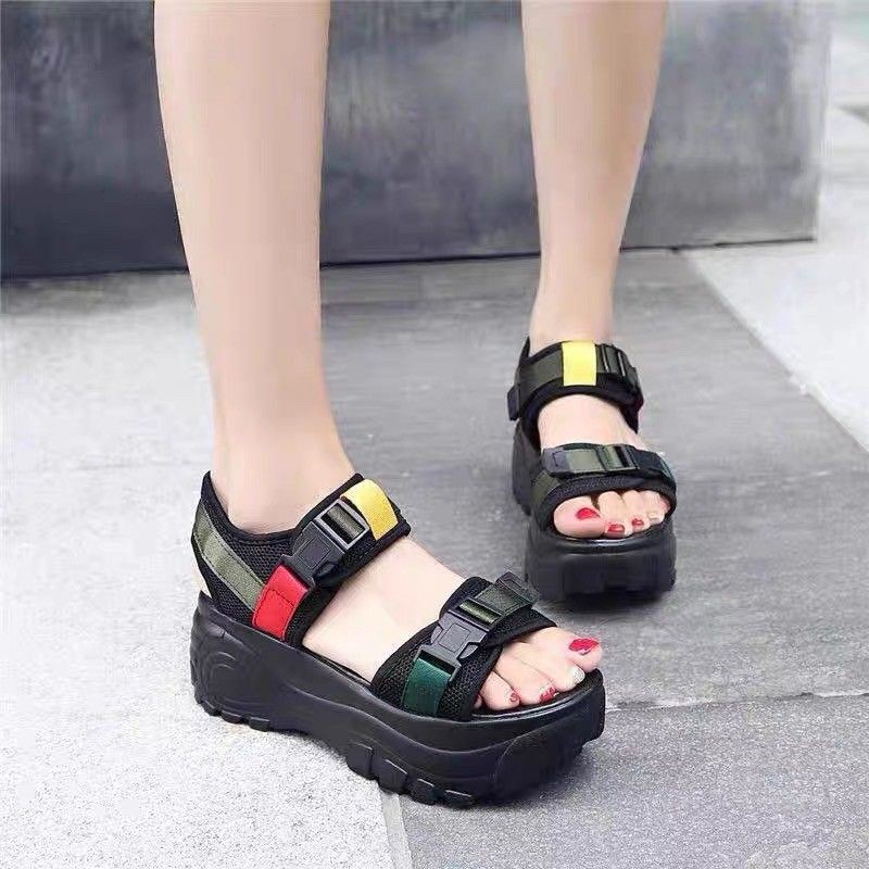 Sandal Quai Dây Dù Khoá Cài , Sandal Độn Đế