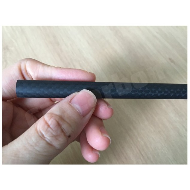 Ống Carbon 3K rỗng dài 1 mét đường kính ngoài 10mm, đường kính trong 8mm