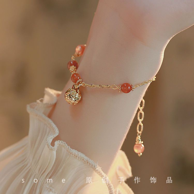 Vòng Đeo Tay Một Bước Màu Trắng Phong Cách Cổ Điển 08.13 Dành Cho Nữ Sinh