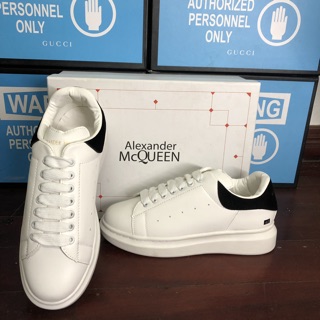 Giầy Mcqueen hàng rép phờ ri síp