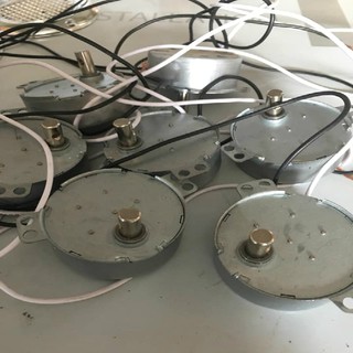 Mô tơ giảm tốc máy ấp trứng