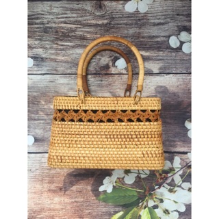 Túi xách tay đan bằng mây