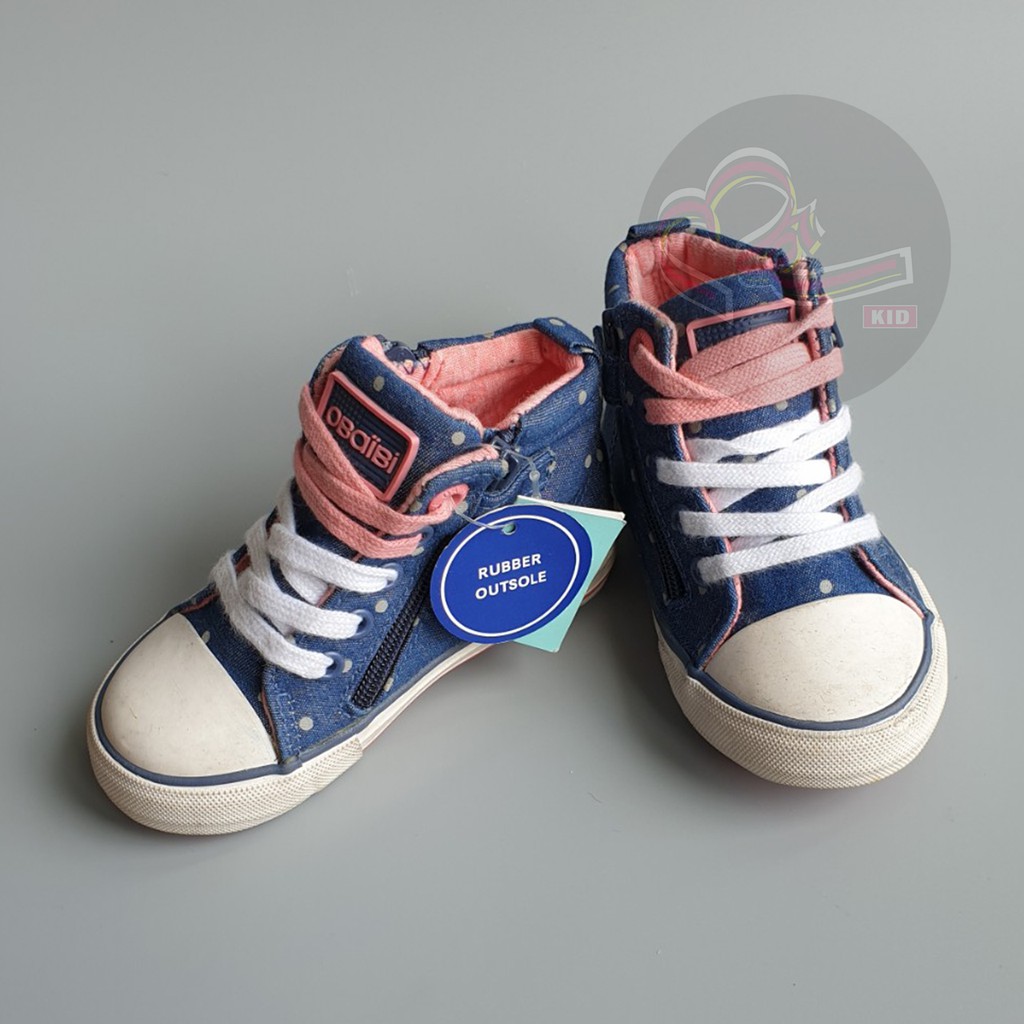 Giày sneaker chấm bi cho bé gái hàng mẫu xuất khẩu Châu Âu