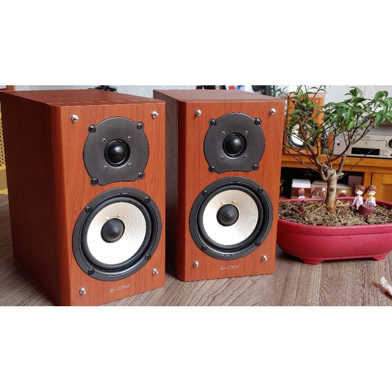 Onkyo D-s7gx loa bookshelf bass 2 màng vải gân cao su zin 100%