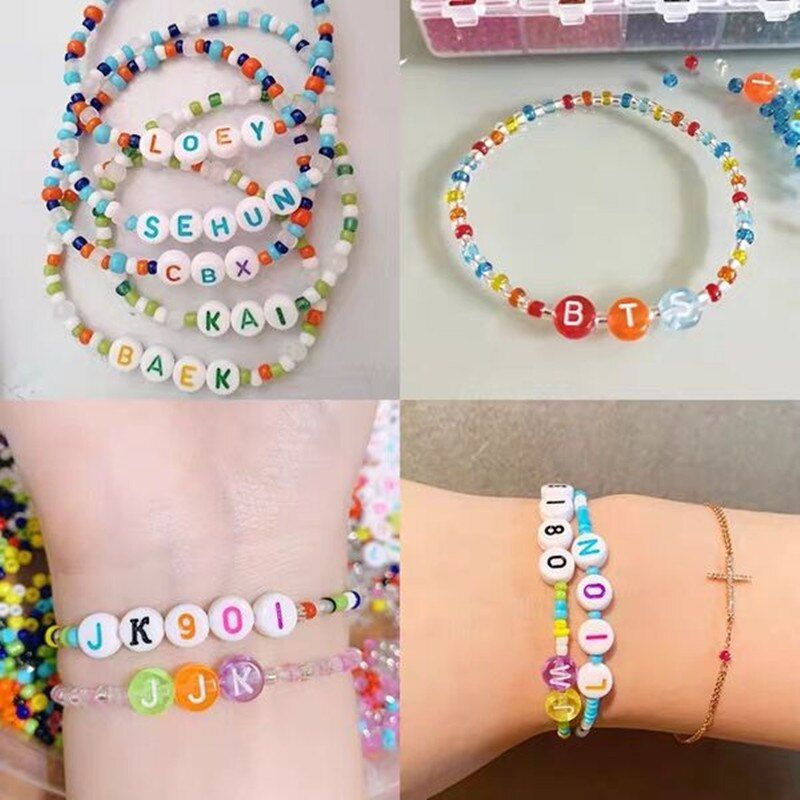 Set 100 hạt dẹt xỏ lỗ in chữ cái tiếng Anh  nhiều màu sắc làm thủ công DIY