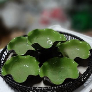 Khay lẩu kem lá sen