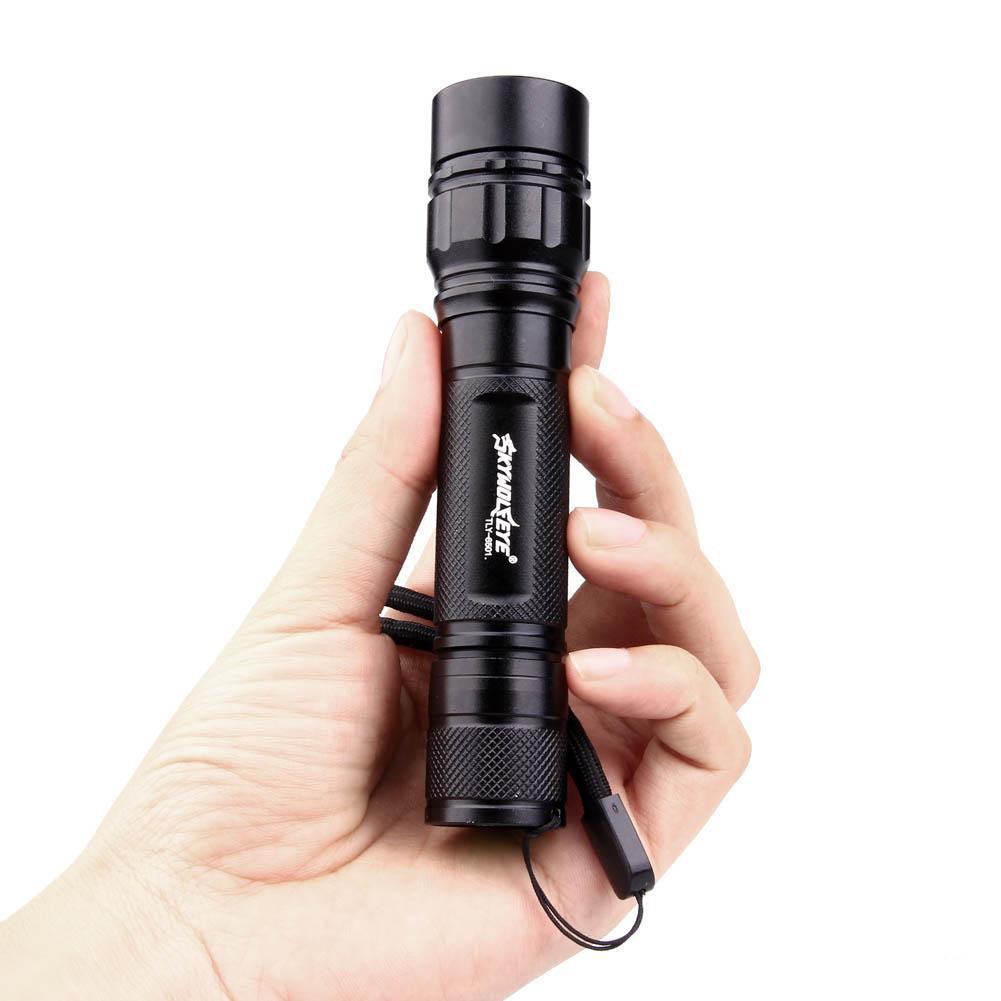 Đèn pin cầm tay 3 chế độ siêu sáng CREE 3500Lm pin 18650 chất lượng cao | BigBuy360 - bigbuy360.vn