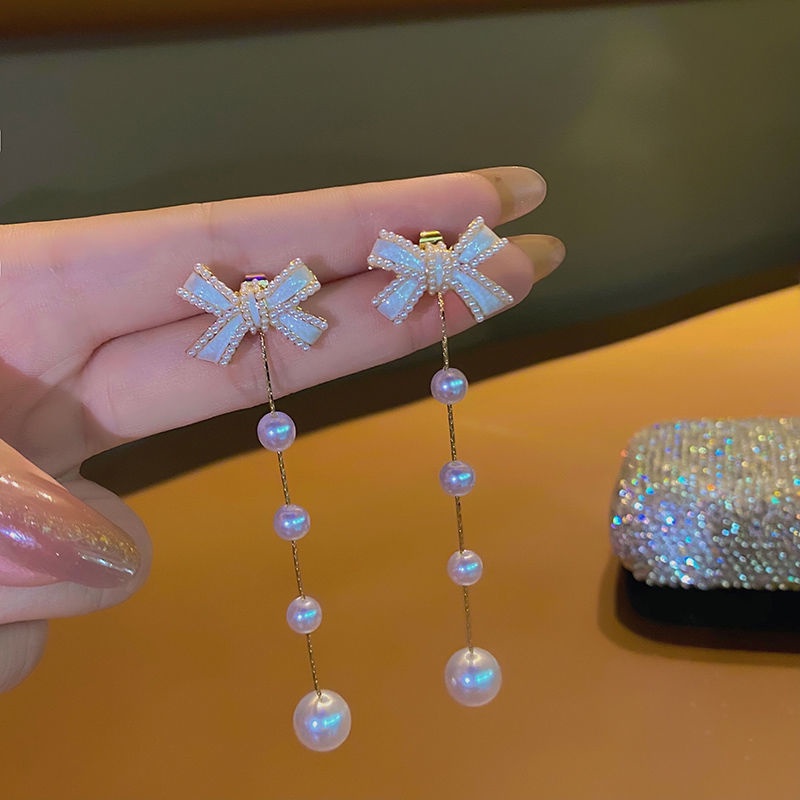 Bông Tai Dáng Dài Đính Nơ Phối Tua Rua Ngọc Trai Thời Trang Sang Trọng Cho Nữ