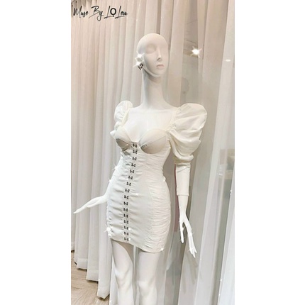 Đầm body cúp ngực tay phồng