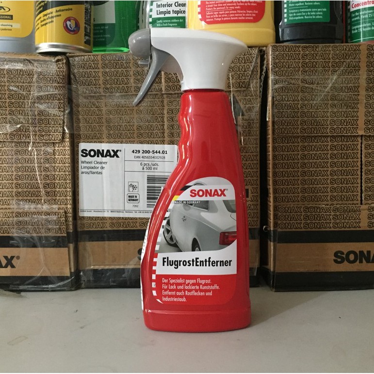 Tẩy sạch nhựa cây dính trên sơn xe ô tô SONAX Fallout cleaner 513200