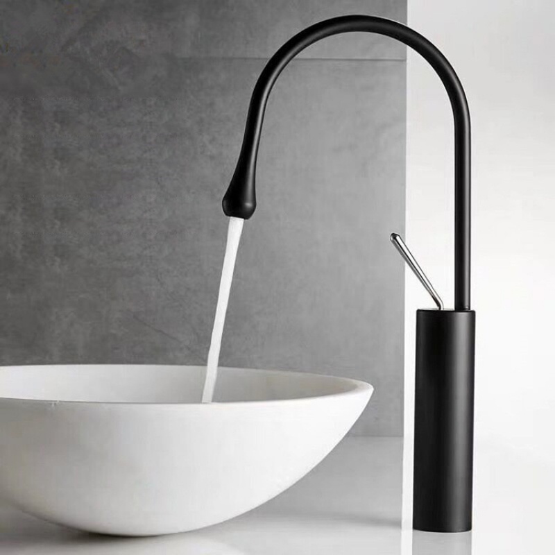 Chậu rửa mặt lavabo LA44 lavabo thuyền men nano chống ố viền ngoài phủ nano đen và vòi nóng lạnh sơn tĩnh điện đen