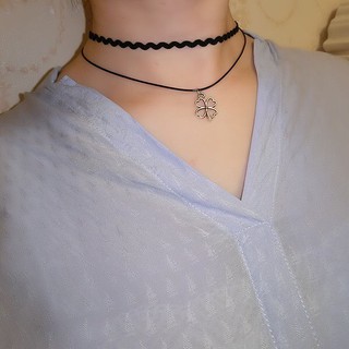Dây chuyền choker cá tính