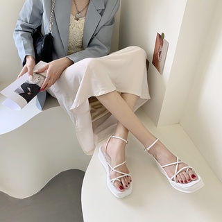 Xăng đan hở ngón đế dày quai chéo thời trang dành cho nữ