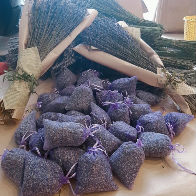 Bó hoa khô hoa lavender 130g (nhập Anh, nhập Pháp) KÈM VIDEO HÌNH THẬT, tặng kèm túi thơm