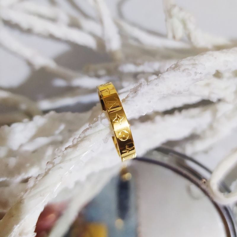 Nhẫn kiểu LV Louis Vuitton đủ 3 màu