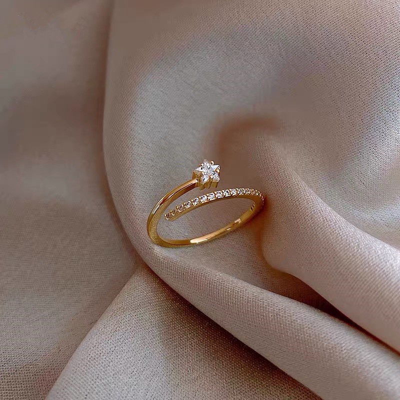 Nhẫn đeo tay kim loại mặt hình ngôi sao đính đá xinh xắn thời trang cho nữ