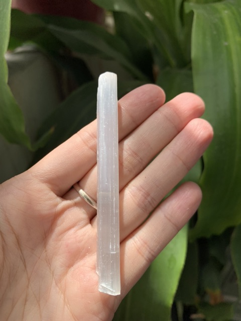 Đá Selenite phong thuỷ - Selenite Wand | BigBuy360 - bigbuy360.vn