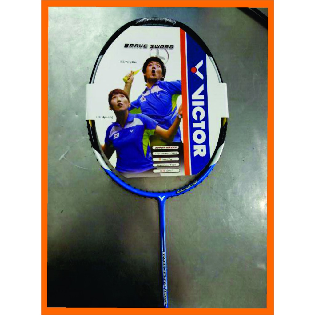 Vợt Cầu Lông Yonex 100% cacbon