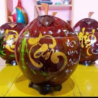 Vỏ dừa giữ ấm trà hoa văn trang trí