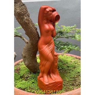Tượng cô gái đổ nước h50cm gốm sứ Bát Tràng,l