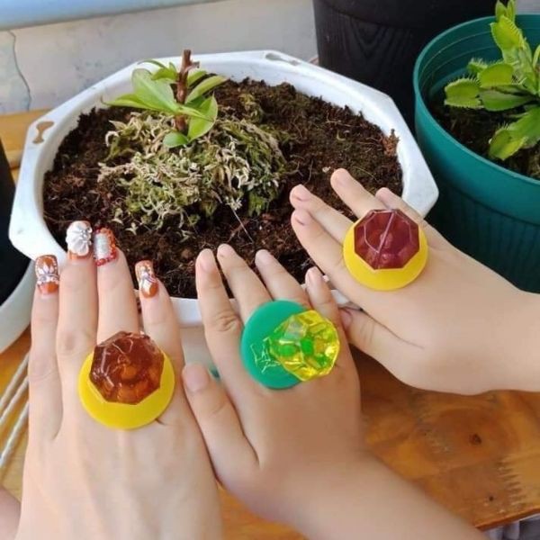 Kẹo nhẫn tuổi thơ Ring Pop Mỹ